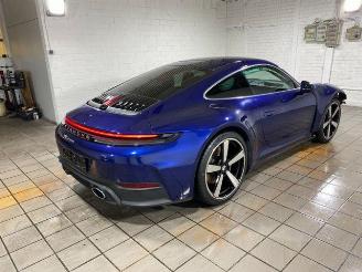 Porsche 911 Carrera PANO/KAM/BOSE/NAVI picture 10