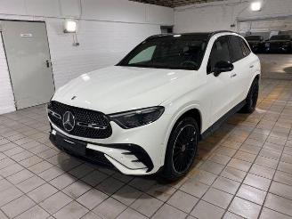 Unfallwagen Mercedes GLC 220d 4Matic AMG Line PANO/HUD/AHK/360/NAVI 2025/4