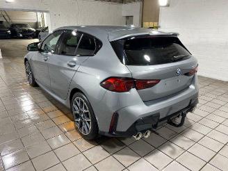 Voiture accidenté BMW M1 35 xDrive HUD/AHK/360/NAVI 2026/3
