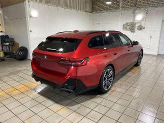 krockskadad bil auto BMW i5 eDrive40 Touring M Sport Pro PANO/HUD/360/AHK 2026/1