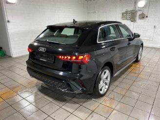 Schadeauto Audi A3 40 TFSIe S line PANO/KAM/NAVI 2025/4