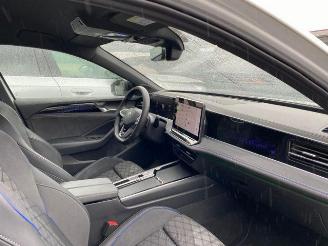 Volkswagen Passat Variant 1.5 TSI e-Hybrid R-Line HUD/KAM picture 19