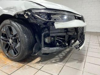 Volkswagen Passat Variant 1.5 TSI e-Hybrid R-Line HUD/KAM picture 12