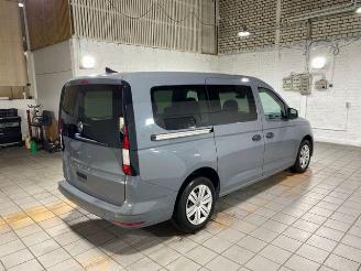 Volkswagen Caddy maxi Kombi 2.0 TDI picture 3