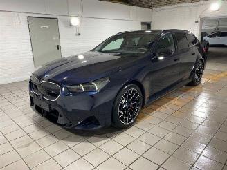 BMW M5 Touring PANO/HUD/AHK/360/B&W/NAVI picture 2