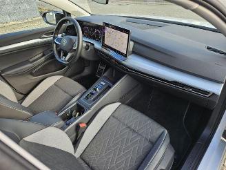 Volkswagen Golf 1.5 TSI DSG Goal KAM/AHK/NAVI picture 20