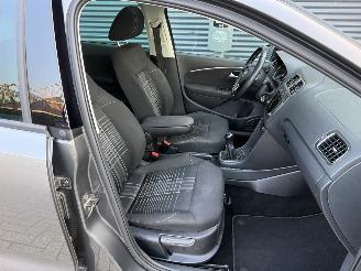 Volkswagen Polo 1.2 TSI Lounge Pano Cruise Clima Lage Km Stand picture 21