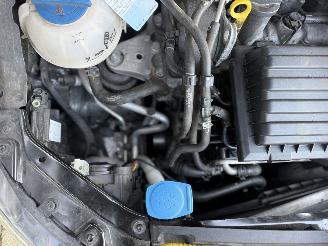 Volkswagen Polo 1.2 TSI Lounge Pano Cruise Clima Lage Km Stand picture 33