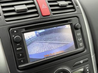 Toyota Auris 1.8 Hybrid | Camera | Clima | Unieke km stand | picture 19