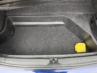 Toyota Auris 1.8 Hybrid | Camera | Clima | Unieke km stand | picture 22