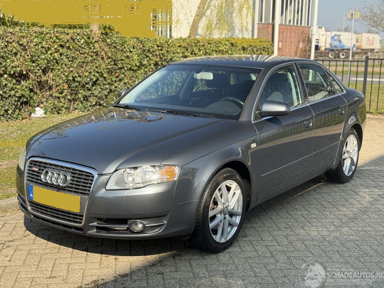 Audi A4 1.8 20 VT | Clima | Trekhaak | Cruise |