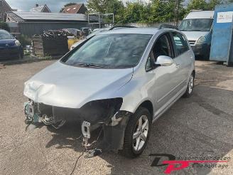 Coche siniestrado Volkswagen Golf plus Golf Plus (5M1/1KP), MPV, 2005 / 2013 1.4 TSI 122 16V 2007/11