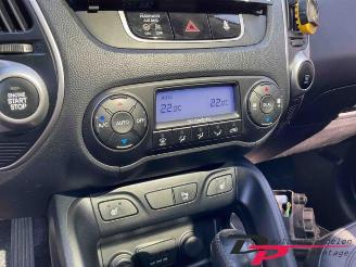 Hyundai Ix35 iX35 (LM), SUV, 2009 / 2015 2.0 16V picture 28