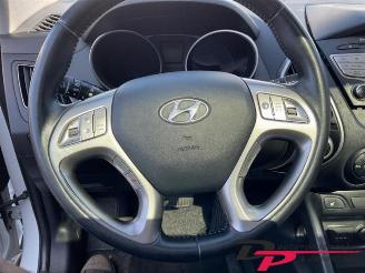 Hyundai Ix35 iX35 (LM), SUV, 2009 / 2015 2.0 16V picture 26