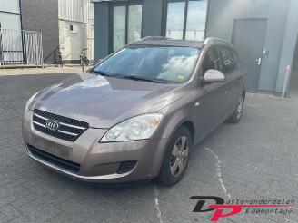 Sloopauto Kia Cee d Cee'd Sporty Wagon (EDF), Combi, 2007 / 2012 1.6 CVVT 16V 2008/3