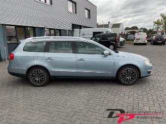 Volkswagen Passat Passat Variant (3C5), Combi, 2005 / 2010 2.0 FSI 16V picture 4