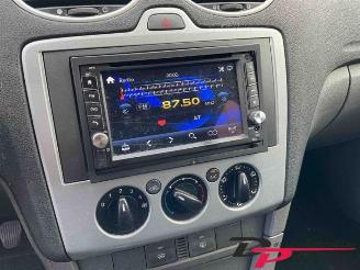 Ford Focus Focus 2, Sedan, 2005 / 2012 1.6 16V picture 13
