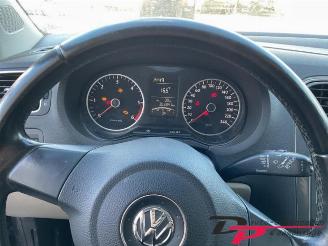 Volkswagen Polo Polo V (6R), Hatchback, 2009 / 2017 1.6 TDI 16V 90 picture 17