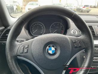 BMW 1-serie 1 serie (E81), Hatchback 3-drs, 2006 / 2012 118d 16V picture 13