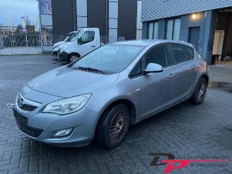 Démontage voiture Opel Astra Astra J (PC6/PD6/PE6/PF6), Hatchback 5-drs, 2009 / 2015 1.4 16V ecoFLEX 2011/11