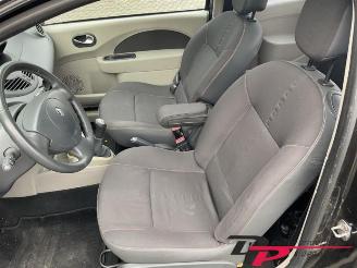 Renault Twingo Twingo II (CN), Hatchback 3-drs, 2007 / 2014 1.2 16V GT TCE picture 13