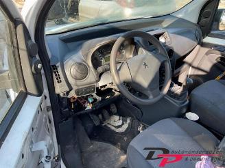 Peugeot Bipper Bipper (AA), Van, 2008 1.4 HDi picture 8