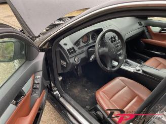 Mercedes C-klasse C (W204), Sedan, 2007 / 2014 3.0 C-320 CDI V6 24V picture 19