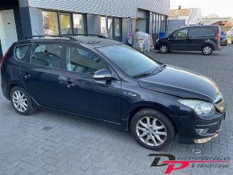 Hyundai I-30 i30 Crosswagon (WWH), Combi, 2007 / 2012 1.4 CVVT 16V picture 6