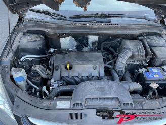 Vrakbiler auto Hyundai I-30 i30 Crosswagon (WWH), Combi, 2007 / 2012 1.4 CVVT 16V 2011/1