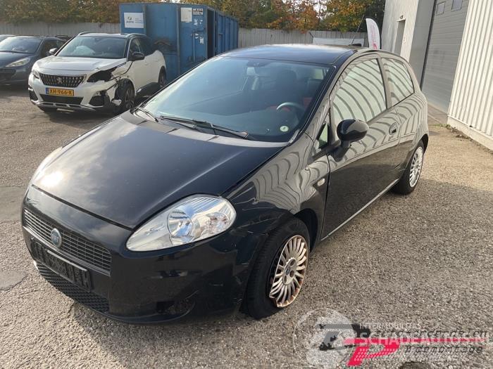 Fiat Grande Punto Grande Punto (199), Hatchback, 2005 1.2
