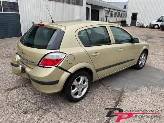 Opel Astra Astra H (L48), Hatchback 5-drs, 2004 / 2010 1.6 16V Twinport picture 4
