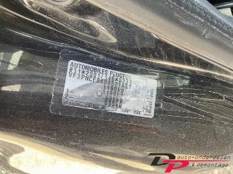 Peugeot 107 107, Hatchback, 2005 / 2014 1.0 12V picture 12