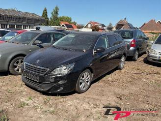 Vrakbiler auto Peugeot 308 308 SW (L4/L9/LC/LJ/LR), Combi 5-drs, 2014 / 2021 1.6 BlueHDi 120 2015/10