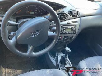 Ford Focus Focus 1 Wagon, Combi, 1998 / 2004 1.6 16V picture 8