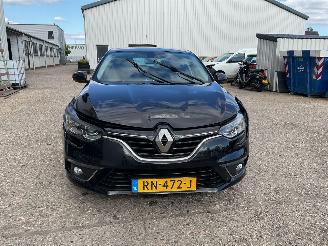 Renault Mégane 1.2 Benzine picture 2