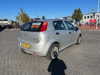 Fiat Punto 1.3Diesel  Euro 5 Airco picture 4