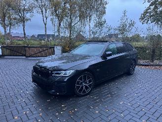 škoda osobní automobily BMW 5-serie 530e M Sport Touring  Panorama HUD Ambiance Trekhaak VOL 2024/1