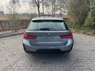 BMW 3-serie BMW 318D 3 Touring M Sport PANORAMA Ambiance VOL !! picture 9