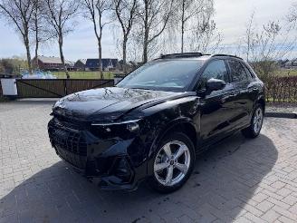 Audi Q3 Audi Q3 40 TFSI Quattro S line PANO Camera SONOS VOL! picture 8