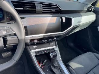 Audi Q3 Audi Q3 40 TFSI Quattro S line PANO Camera SONOS VOL! picture 30