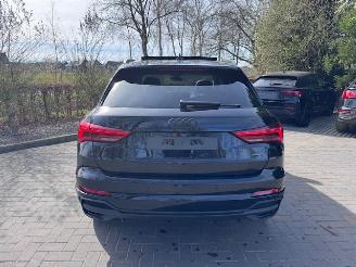 Audi Q3 Audi Q3 40 TFSI Quattro S line PANO Camera SONOS VOL! picture 31
