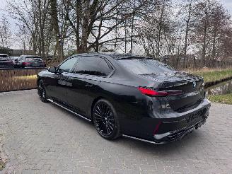 BMW M7 BMW M760e xDrive MSport PanoSky. B&W Exe.Loung Trekhaak Back infotaiment system VOL VOL picture 32