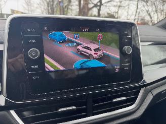 Volkswagen T-Roc Volkswagen T-Roc 1.5 TSI DSG R-Line Camera ACC Side Assist VOL picture 6