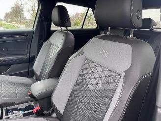 Volkswagen T-Roc Volkswagen T-Roc 1.5 TSI DSG R-Line Camera ACC Side Assist VOL picture 18