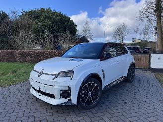 Renault 5 Renault R5 E-Tech Electric 150 Comfort Range Iconic Five picture 14