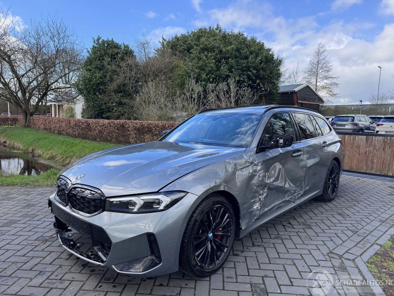 BMW 3-serie BMW M340d 3 Touring M340 d xDrive Panorama HUD Trekhaak VOL