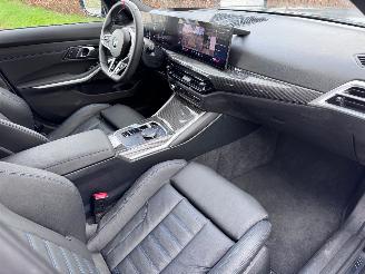BMW 3-serie BMW M340d 3 Touring M340 d xDrive Panorama HUD Trekhaak VOL picture 12