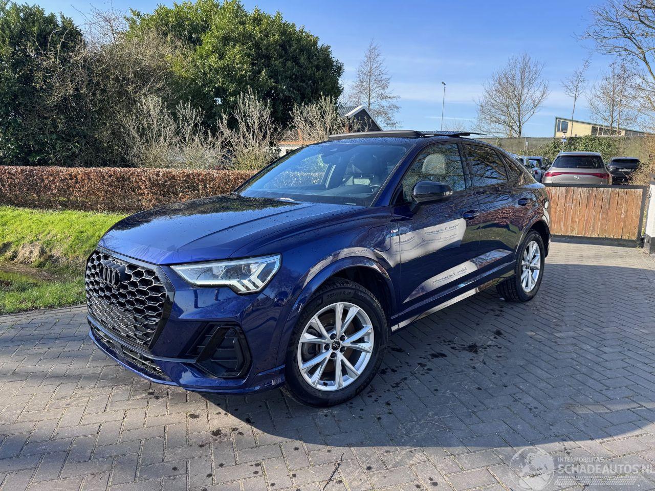 Audi Q3 Audi Q3 Sportback 45 TFSIe Sline Panorama Leder SONOS