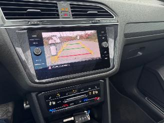 Volkswagen Tiguan Tiguan R 4Motion Panorama Akrapovic Leerr Trekhaak VOL! picture 8
