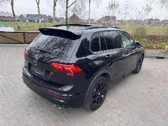 Volkswagen Tiguan Tiguan R 4Motion Panorama Akrapovic Leerr Trekhaak VOL! picture 27